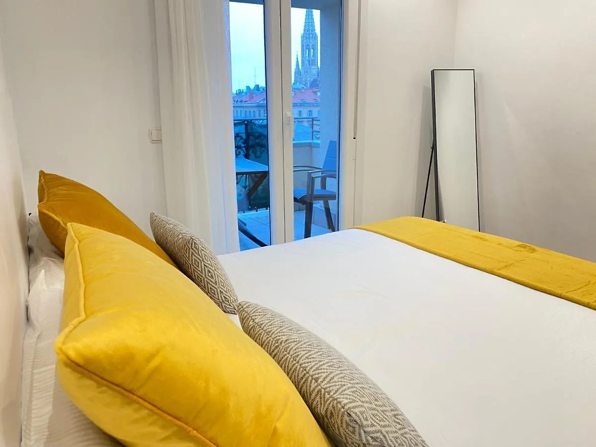 Mikain Cathedral View With Free Parking & Air Cond Apartment San Sebastian